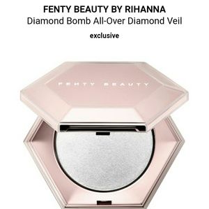 Fenty beauty diamond bomb